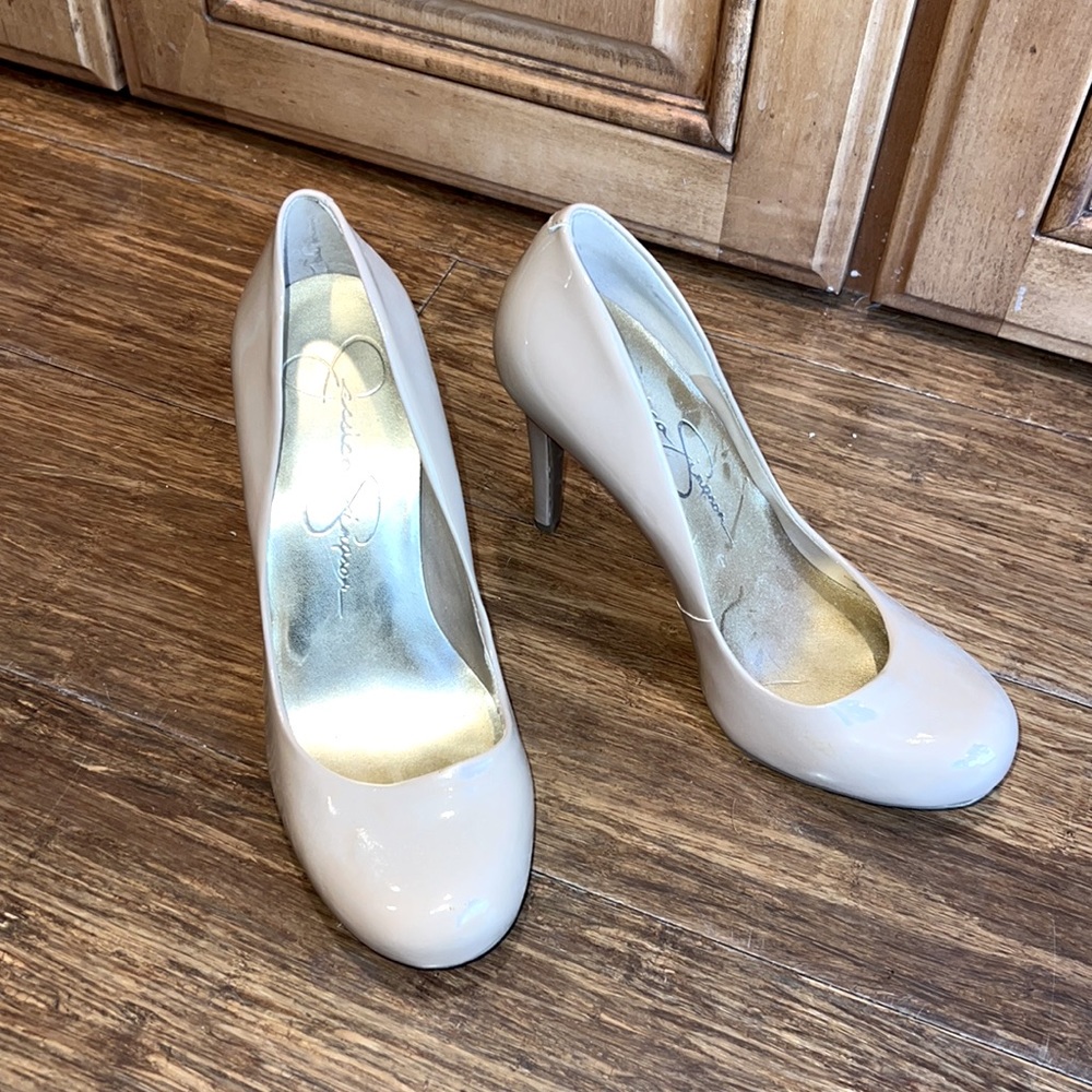 Nude heels
